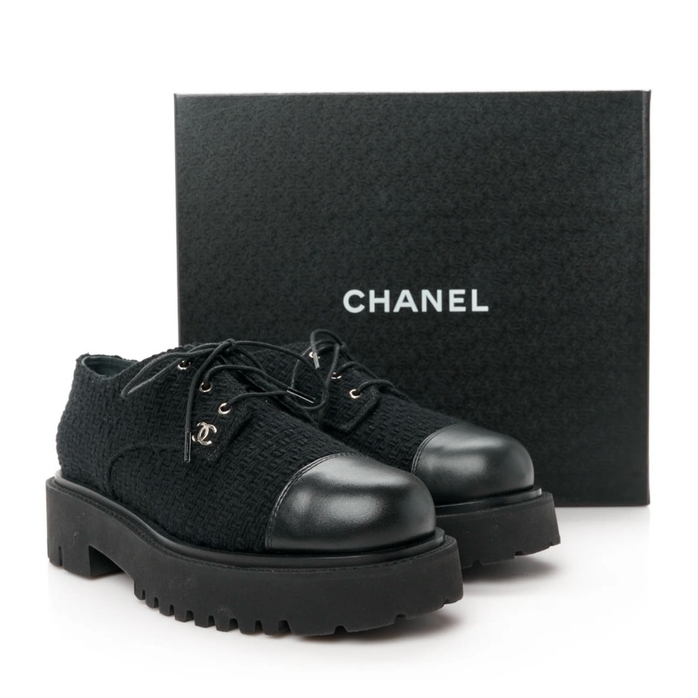 Brand New Chanel wool tweed calfskin lace up loafers with box & shoe bag - Picture 6 of 8